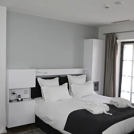 Hotel Quatorze