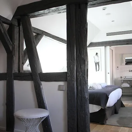 Hotel Quatorze 4*